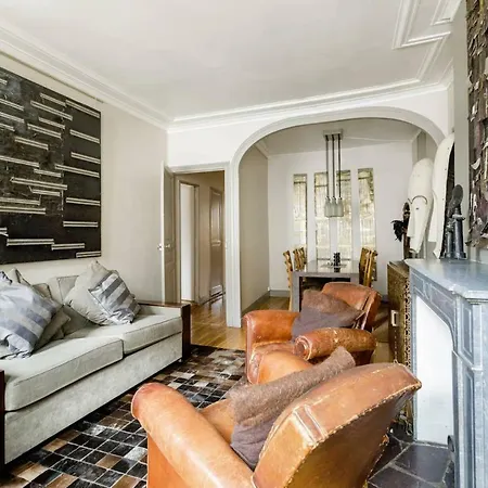 Left Bank Deluxe Daire